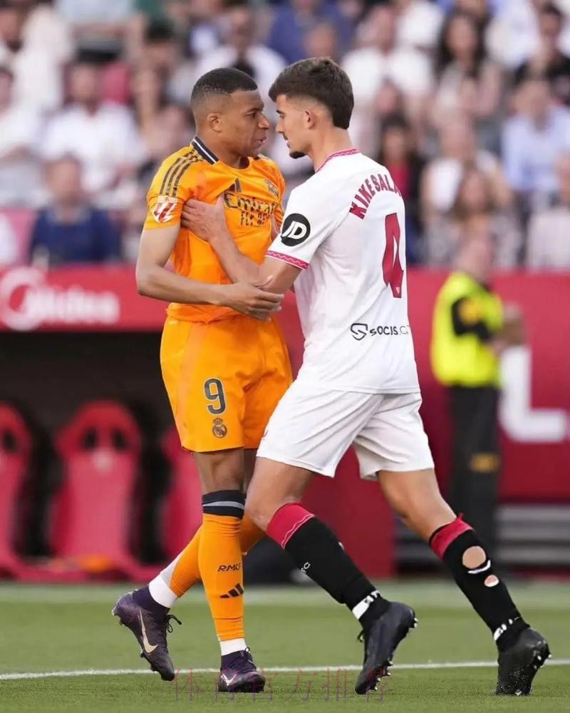 阿扎尔:皇马位置竞争已经很激烈 姆巴佩没来更好